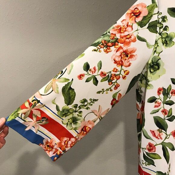 Tommy Hilfiger NWOT floral blouse - Picture 5 of 11